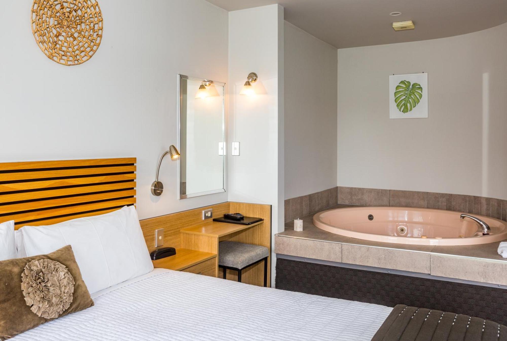 Clearwater Motor Lodge Таупо Экстерьер фото