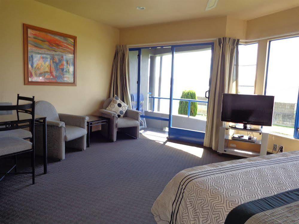 Clearwater Motor Lodge Таупо Экстерьер фото